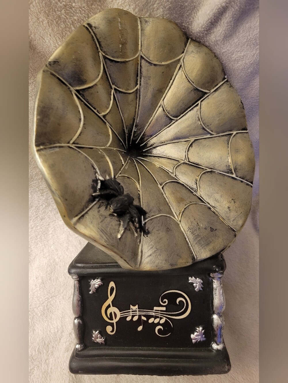 Ashland Gold and Black Skull Gramophone Accent. Hplifays,halloween, Goth. - Picture 4 of 8
